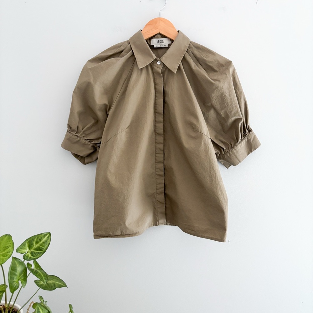 Love Bonito puff sleeve shirt